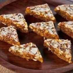 APRICOT SANDWHICH