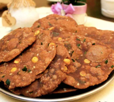 FINGER MILLET CHEKKALU